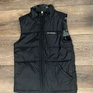 Black youth Columbia vest